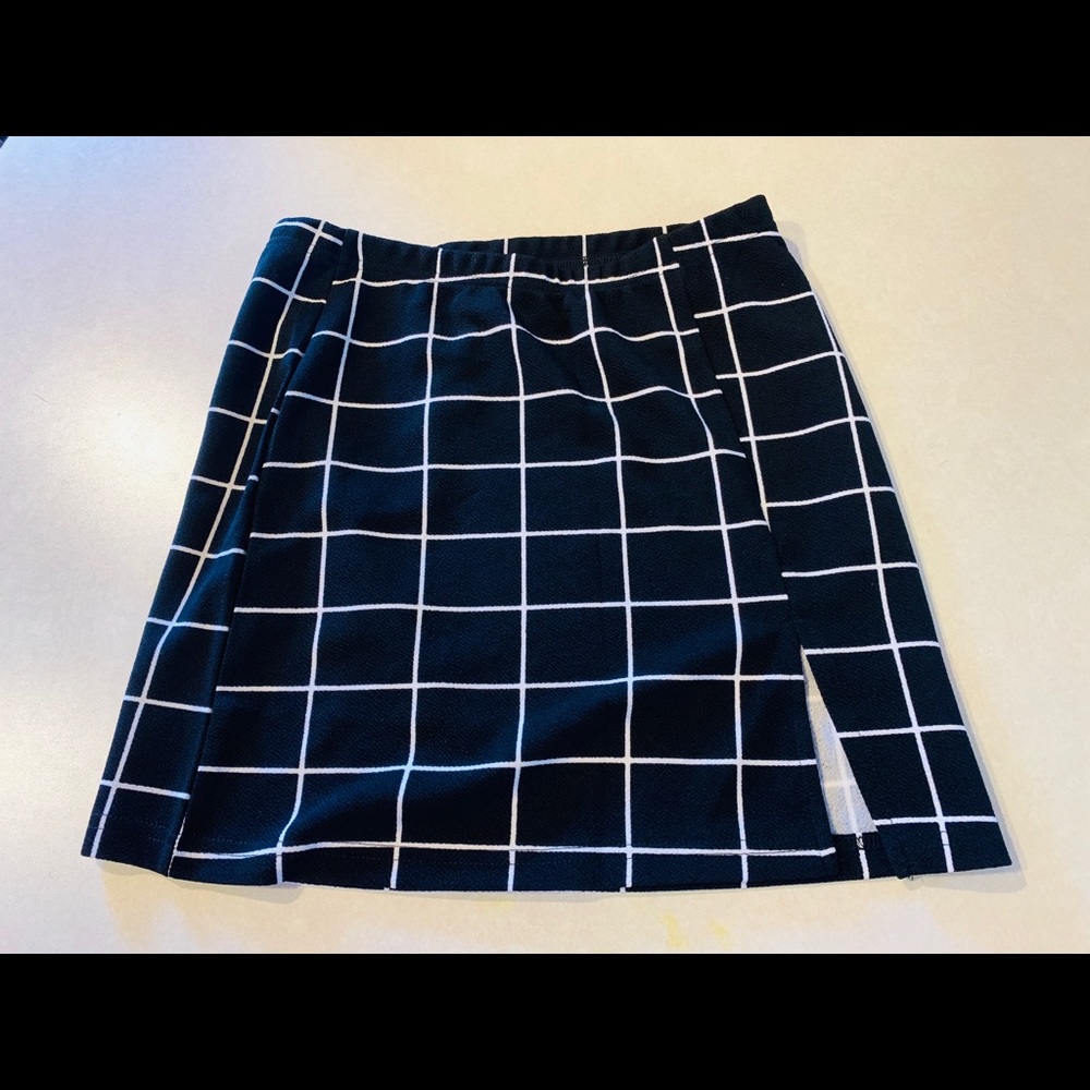 mini skirt